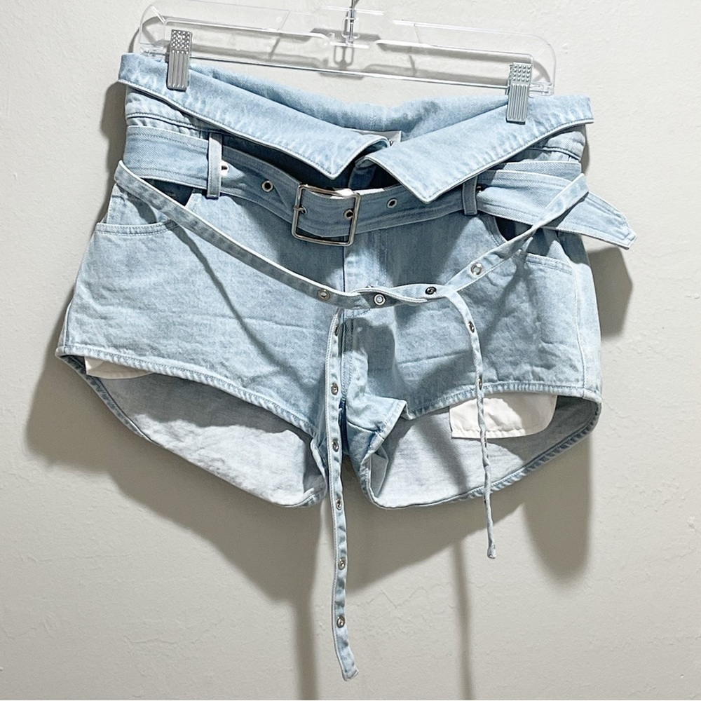 NANCY CAVALLY Women’s Light Wash Denim Foldover Cotton Shorts Self Belt Size L